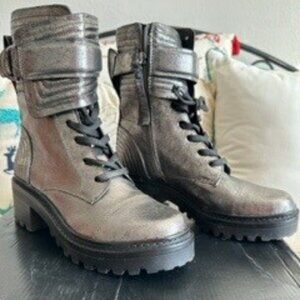 DKNY Basics Combat Boot
